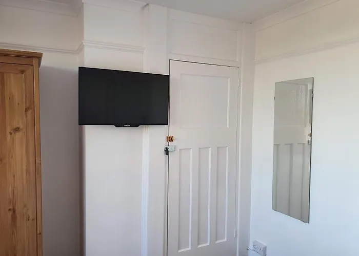 Mackie House By Cliftonvalley Bristol